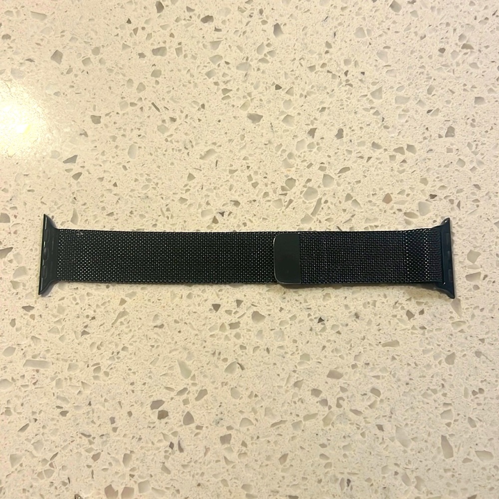 Apple Watch Band - Black 42mm mesh metal band